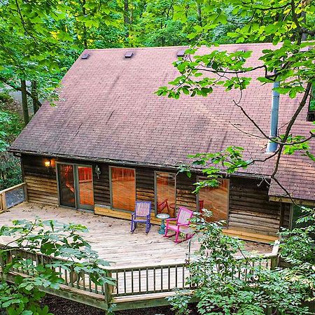Huge Cabin W Hot Tub, Deck, Grill, Fire Pit, Wifi Берклі-Спрінгз Екстер'єр фото