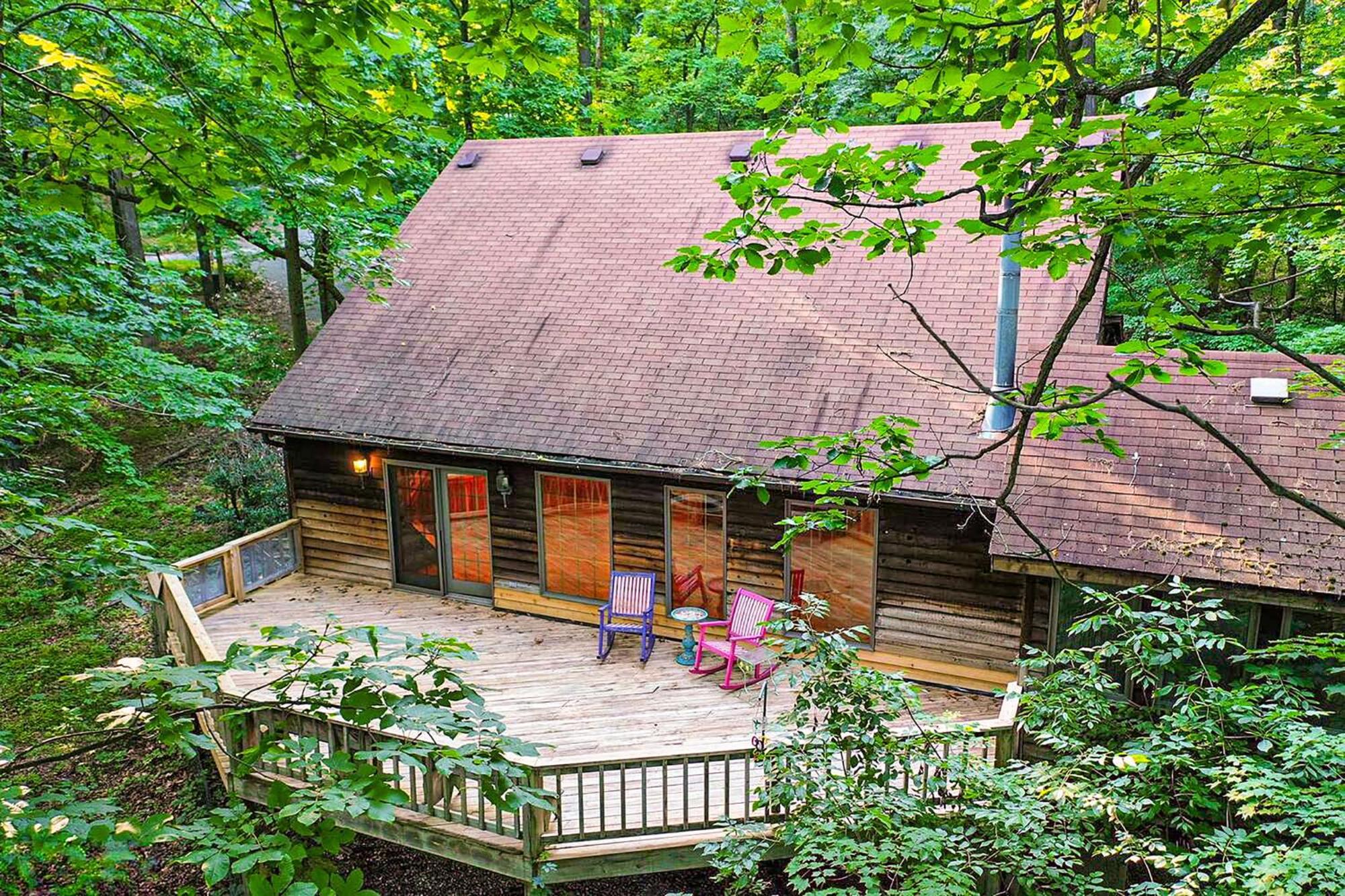 Huge Cabin W Hot Tub, Deck, Grill, Fire Pit, Wifi Берклі-Спрінгз Екстер'єр фото